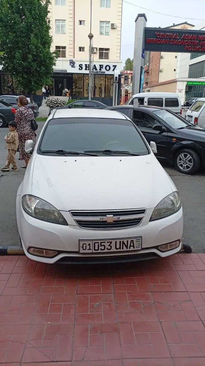 LACETTI Lot raqami: 0005650